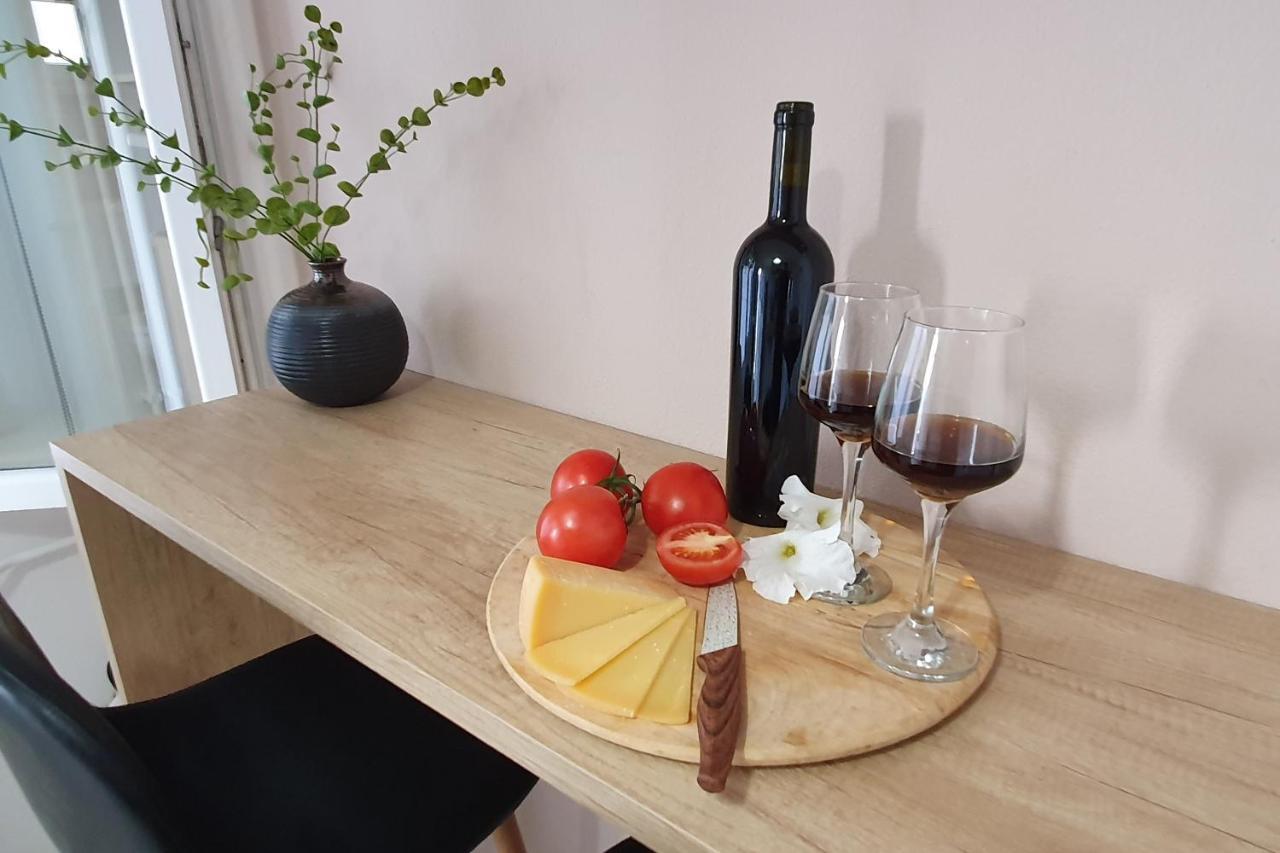Apartments Roso - Zf Hvar Хвар Екстериор снимка